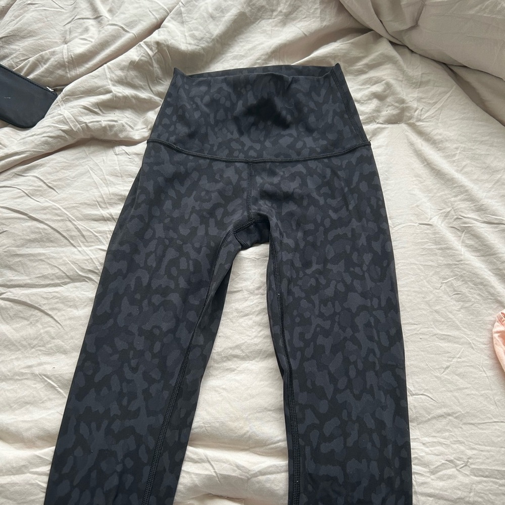 Leopard print Lulu leggings